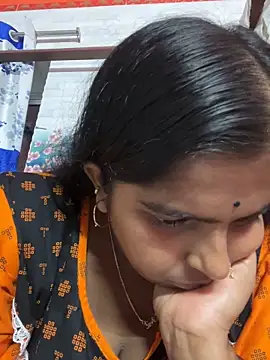 Beauty-queen online show from 01-31-25, 10:42