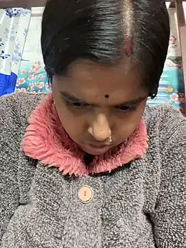 Beauty-queen online show from 02-16-25, 10:10