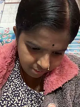 Beauty-queen online show from 02-17-25, 01:21