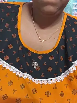 Beauty-queen online show from 03-20-25, 12:32