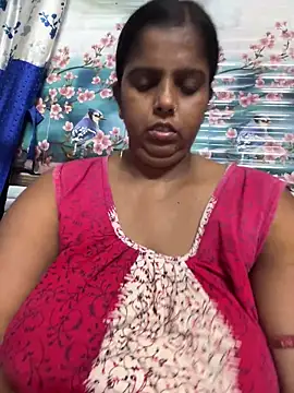 Beauty-queen online show from 09-21-25, 11:45