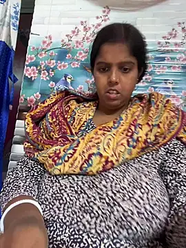 Beauty-queen online show from 11-23-25, 05:51