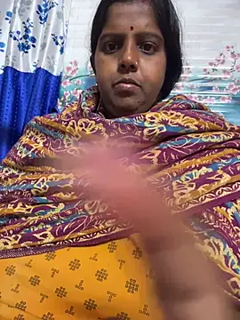 Beauty-queen online show from 02-21-26, 12:50