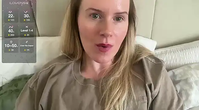 Snapshot of redheadrosie69 chatting on 03-11-25, 01:56 redheadrosie69 online show from 03-11-25, 01:56