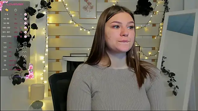 Josephine Kiss online show from 03-15-26, 10:21