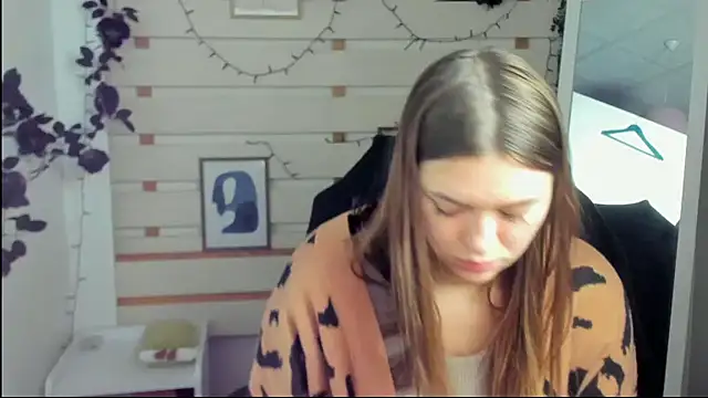 Josephine Kiss online show from 04-10-26, 06:51