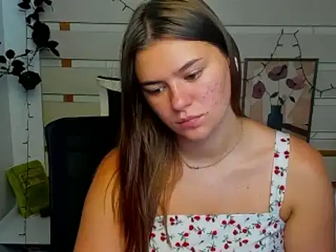 Snapshot of Josephine_Kiss chatting on 06-29-26, 10:15 Josephine Kiss online show from 06-29-26, 10:15