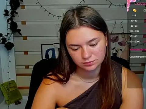Snapshot of Josephine_Kiss chatting on 06-30-26, 05:08 Josephine Kiss online show from 06-30-26, 05:08