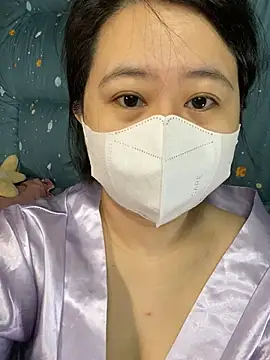 ninini92 online show from 01-25-25, 01:19