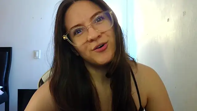 livgomez online show from 11-14-25, 02:27