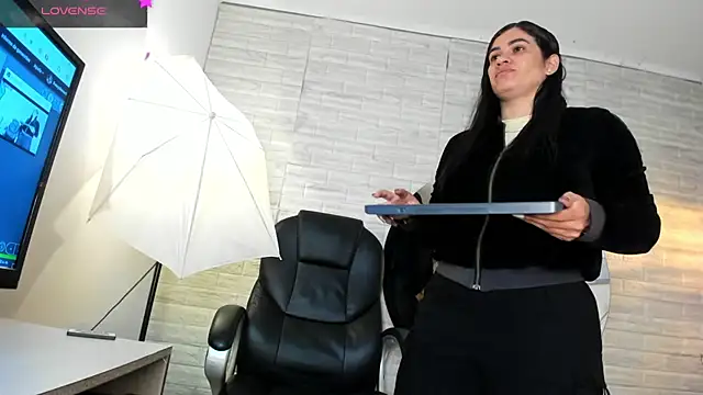 sussy  stone online show from 03-31-26, 11:43