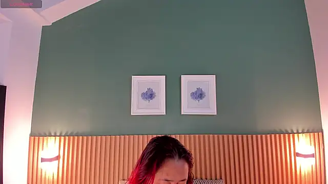 Snapshot of _anavictoria_ chatting on 01-23-25, 11:37 anavictoria online show from 01-23-25, 11:37