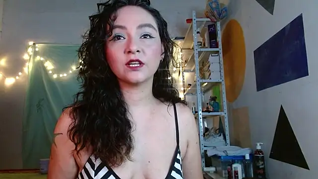 Snapshot of Kaory_32 chatting on 06-05-26, 02:12 Kaory 32 online show from 06-05-26, 02:12