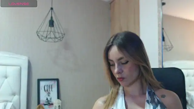 Samantha buny online show from 07-12-26, 05:09