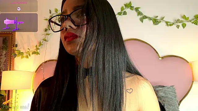 SenniaBella online show from 01-17-26, 01:16