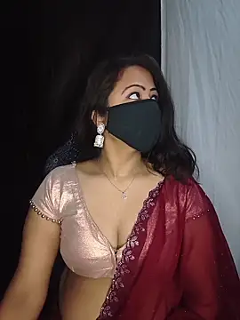 Snapshot of priya__angel chatting on 05-07-26, 04:45 priya angel online show from 05-07-26, 04:45