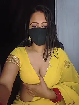 Snapshot of priya__angel chatting on 05-08-26, 05:07 priya angel online show from 05-08-26, 05:07