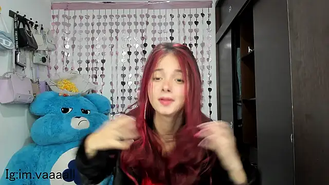 lucyy tay online show from 01-28-25, 10:01