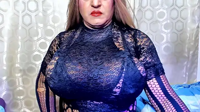 Snapshot of alessia_hot69 chatting on 02-01-25, 02:26 alessia hot69 online show from 02-01-25, 02:26