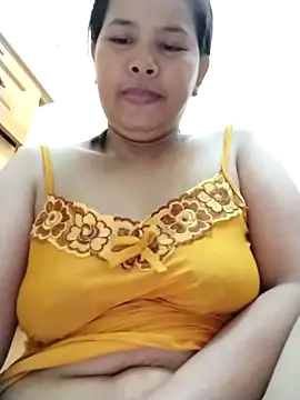 Snapshot of Lanyingxin18 chatting on 03-08-25, 03:28 Lanyingxin18 online show from 03-08-25, 03:28