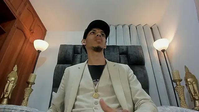 Snapshot of TomyMosterCock chatting on 12-29-24, 02:06 TomyMosterCock online show from 12-29-24, 02:06