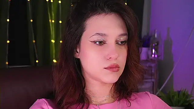 LolaLemona online show from 03-11-26, 10:32