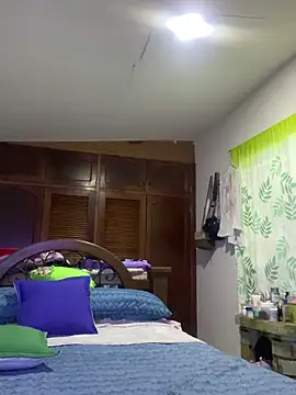 AllisonRoberts  online show from 09-29-25, 01:11