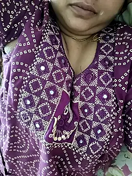 cuteyqueen online show from 10-10-25, 01:37