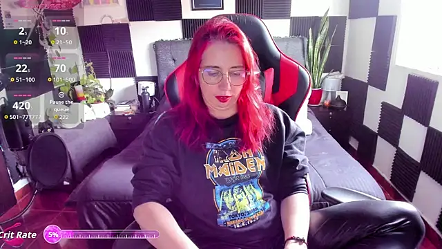 Snapshot of Ursula_fire chatting on 04-30-26, 09:41 Ursula fire online show from 04-30-26, 09:41