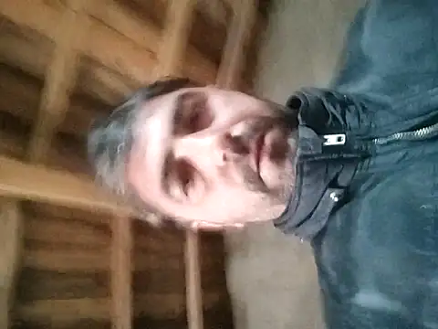 Snapshot of Muratcanik44 chatting on 03-27-26, 11:10 Muratcanik44 online show from 03-27-26, 11:10
