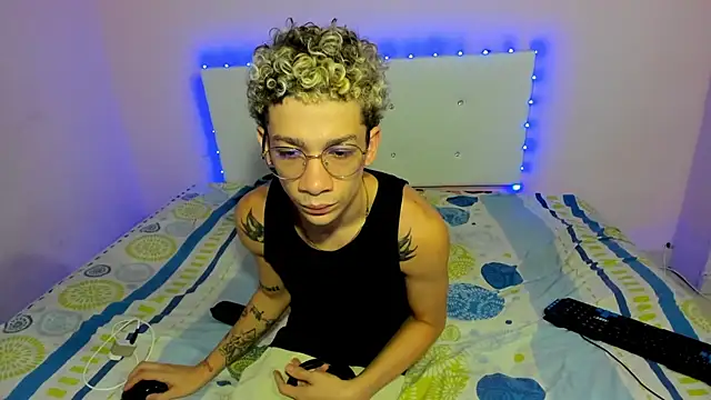 mateodeamjo online show from 10-30-25, 09:22