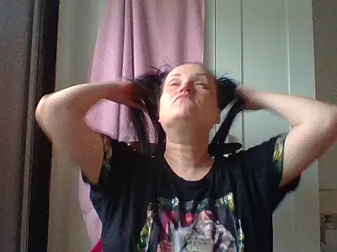  squirty cum lady  online show from 02-22-25, 08:18