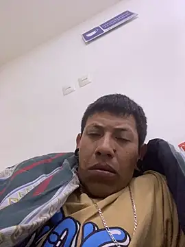 Snapshot of nowex18 chatting on 09-25-25, 10:41 nowex18 online show from 09-25-25, 10:41