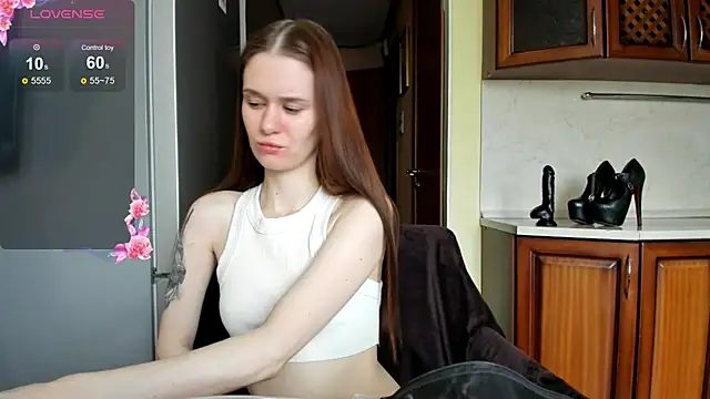 EmilySoul online show from 04-18-26, 01:53