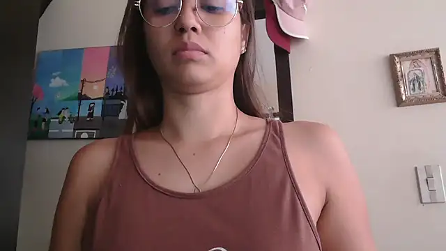 trianabell online show from 05-16-26, 04:28