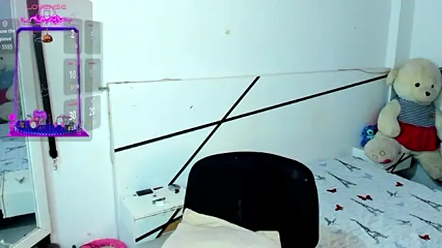 Natalia Mars online show from 12-19-25, 10:50