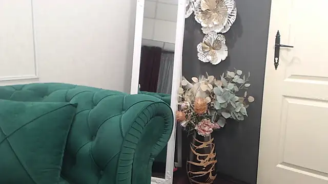 BustyAllyy online show from 04-12-26, 02:44