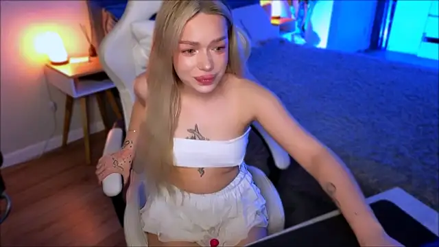 Lily Yin online show from 02-07-26, 05:00