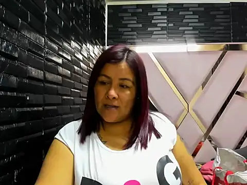 DaianaLutz online show from 12-22-25, 02:25