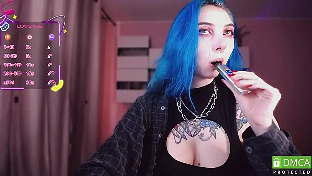 JustMeowGirl online show from 09-27-25, 04:28