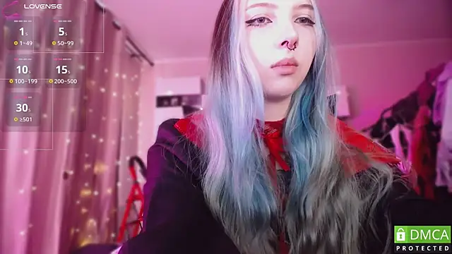 JustMeowGirl online show from 04-19-26, 06:35