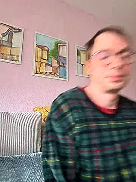 Snapshot of Schnubby1 chatting on 03-17-26, 12:08 Schnubby1 online show from 03-17-26, 12:08