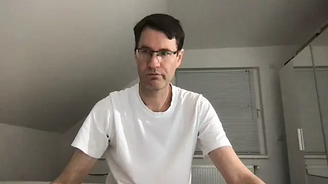 zxzx cam1 online show from 12-15-25, 06:01