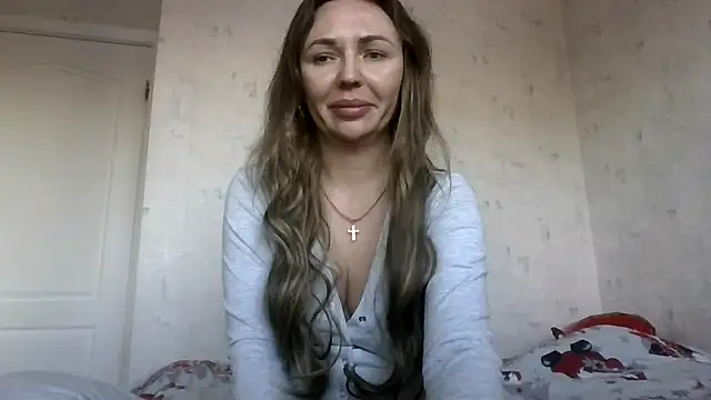 AngelinaLove28 online show from 02-01-26, 07:51