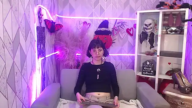 charlottemoonxz online show from 10-22-25, 07:13