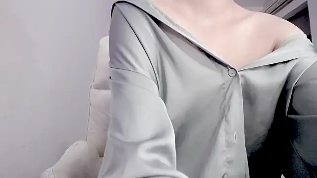 Snapshot of _OMO_ chatting on 12-08-24, 05:55  OMO  online show from 12-08-24, 05:55