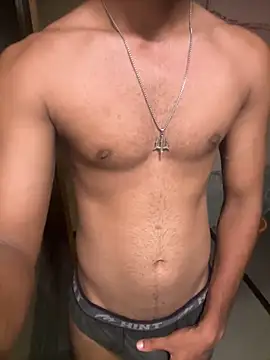 Snapshot of freecallboi chatting on 05-07-26, 02:33 freecallboi online show from 05-07-26, 02:33