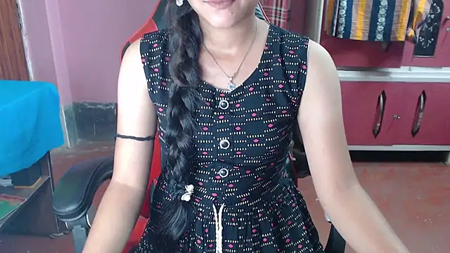 Snapshot of Angel_Alison_ chatting on 04-24-26, 11:01 Angel Alison online show from 04-24-26, 11:01