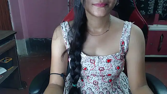 Snapshot of Angel_Alison_ chatting on 05-23-26, 06:56 Angel Alison online show from 05-23-26, 06:56