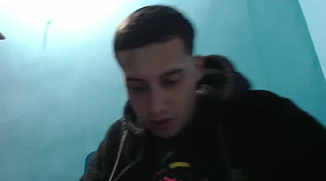Yesid jimenez online show from 12-28-24, 02:01